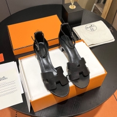 Hermes Sandals